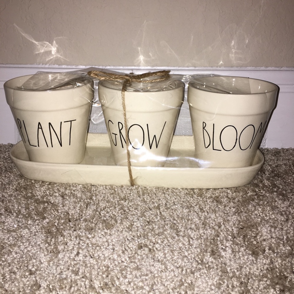 Rae Dunn PLANT GROW BLOOM Large Letter Planter